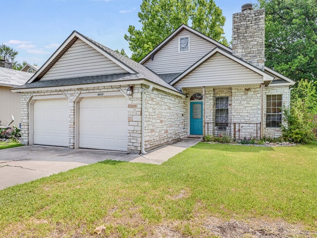 Building Photo - 14809 Great Willow Dr