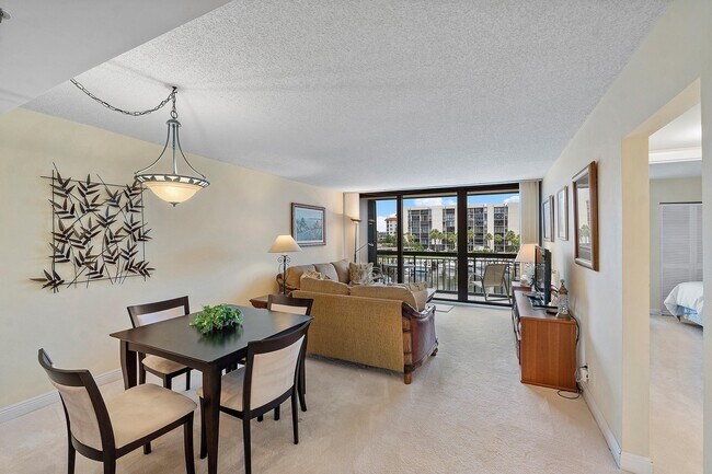 Building Photo - 2687 N Ocean Blvd