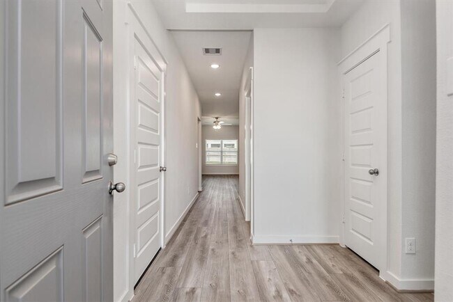 Foto del edificio - 3111 W Frontier Ln