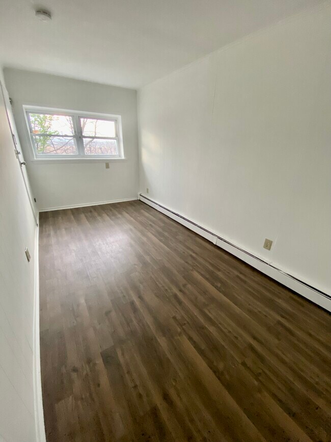 Foto del edificio - 2200 Paterson Plank Rd