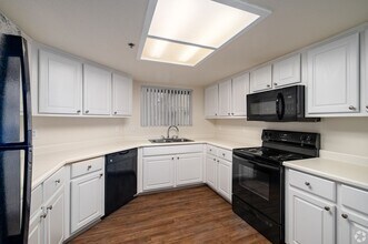 Interior Photo - Greystone Apartments & Townhomes