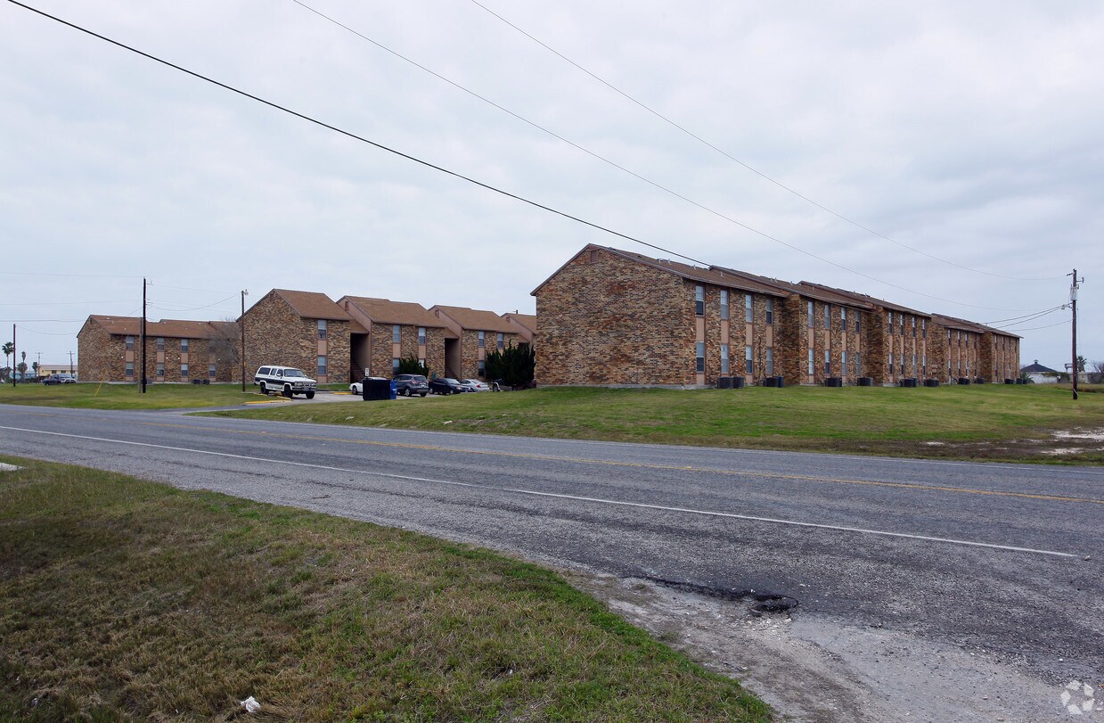 Building Photo - Salt Grass Landing Apartments