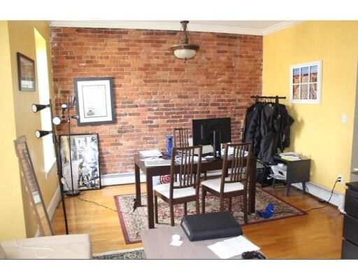 Building Photo - 13 Albemarle St