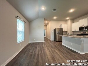 Building Photo - 518 Wild Olive Wy