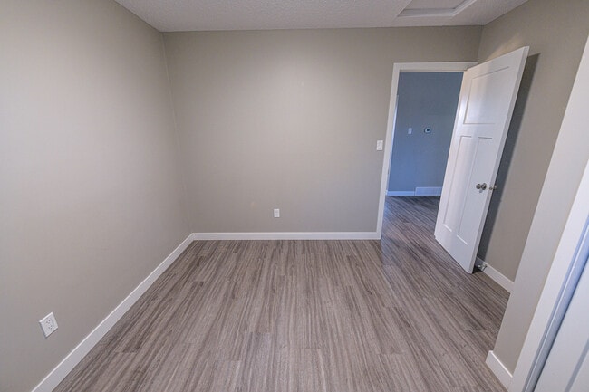 Photo du bâtiment - 9319-93109 109 Ave