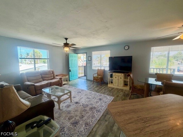 Building Photo - 200 Mid Island Dr