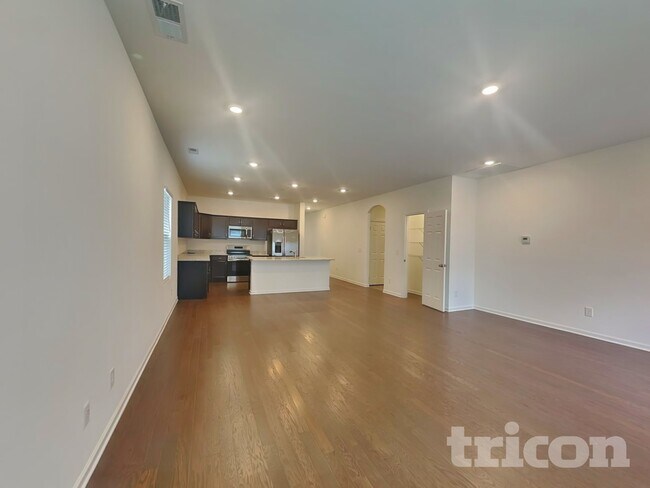 Foto del edificio - 177 Crabourne Dr