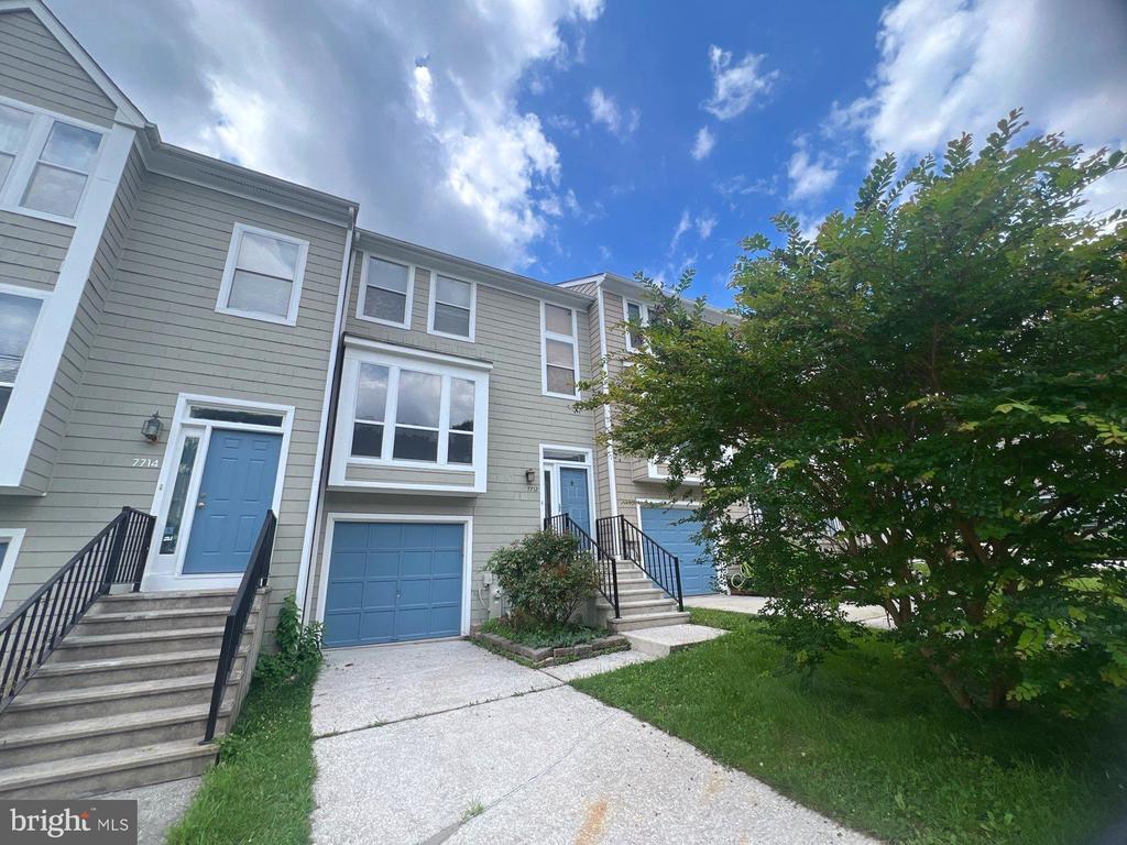 Primary Photo - 7712 Chatfield Ln