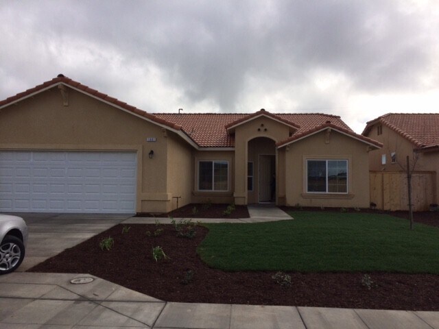 Primary Photo - 1681 Munras Ave