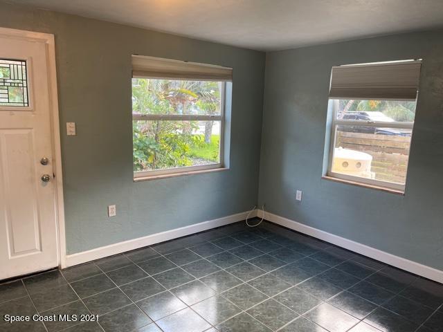 Foto del edificio - 120 Delmar St