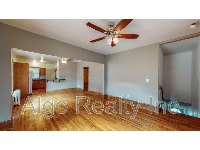 Building Photo - 609 Snelling Ave N
