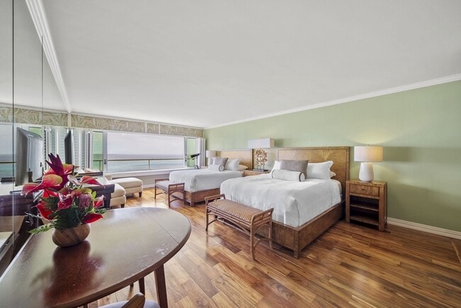 Foto del edificio - Colony Surf #1403 by Gather: Oceanfront Condo Views