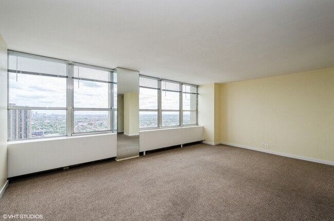Building Photo - 655 W Irving Park Rd