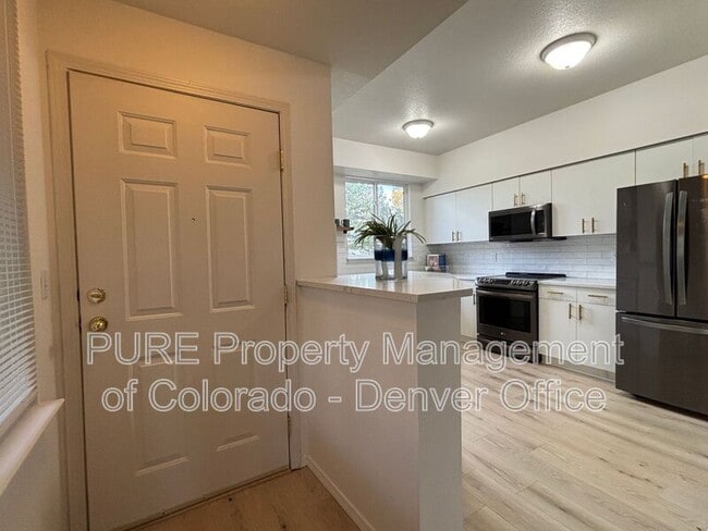 Foto del edificio - 6484 Silver Mesa Dr