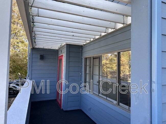 Building Photo - 3487 28th St