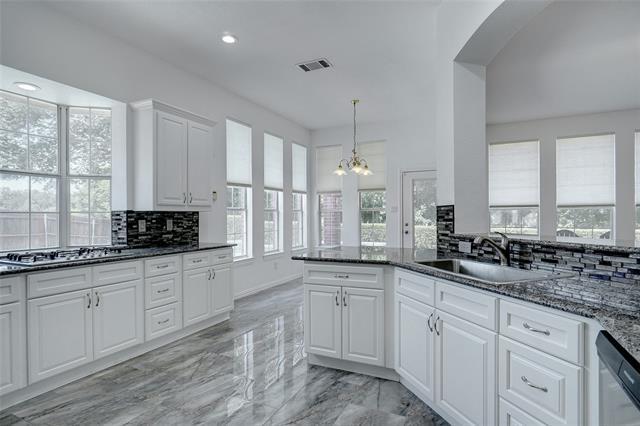 Foto del edificio - 3501 Boxwood Dr