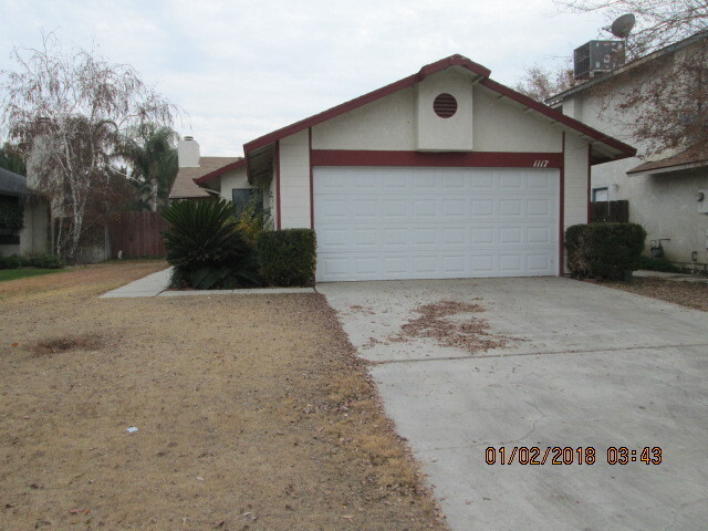 Foto principal - South Bakersfield Home