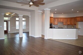 Building Photo - 7233 Via Dono Dr