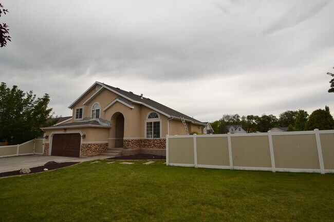 Building Photo - 1747 W 8300 S