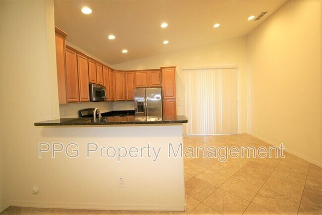 Foto del edificio - 20258 W Desert Bloom St