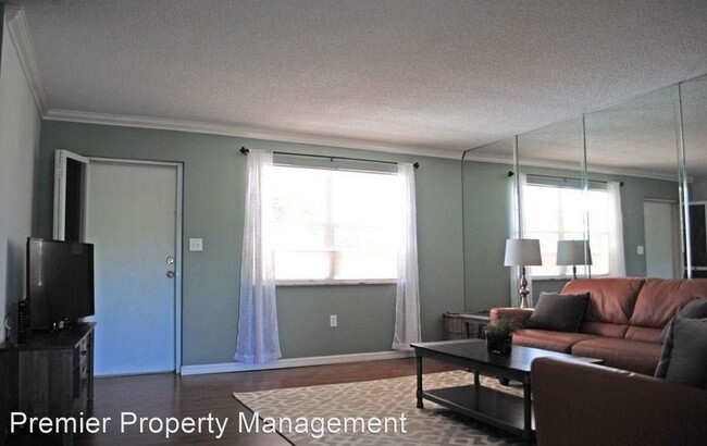 Foto del edificio - 2 br, 2 bath House - 729 Palm View Drive #D4