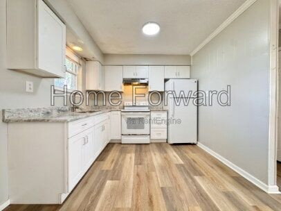 Foto del edificio - 126 Bourbon Hills Dr