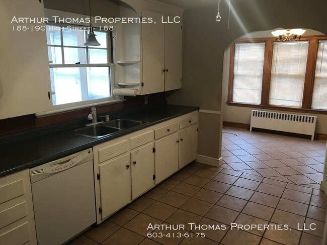 Building Photo - 188-190 High St