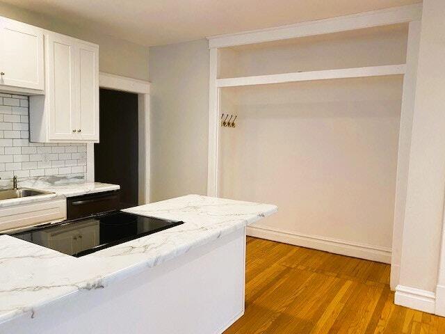 Building Photo - 1917 Alfred Avenue, Unit 1S