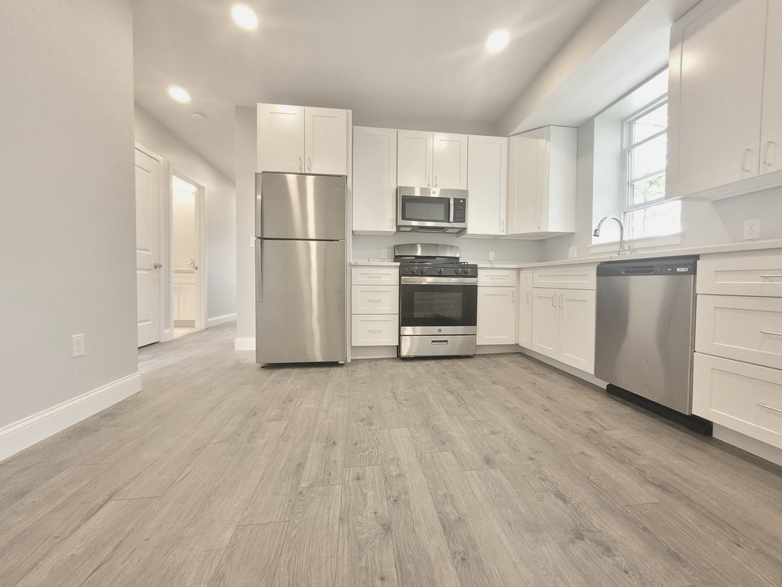 Foto principal - 336 Warren St