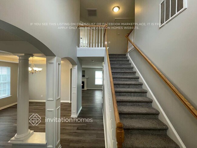 Building Photo - 5345 Kim St SW