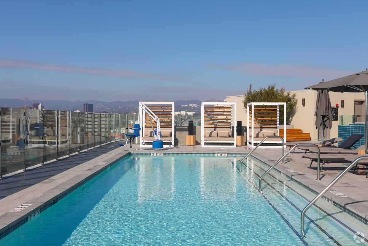 Linea - Apartments in Los Angeles, CA | Westside Rentals