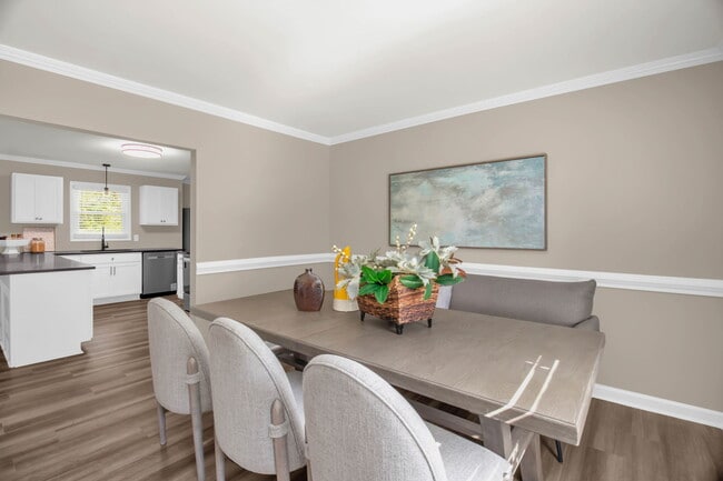 Foto del edificio - 200 Cedarwood Trail