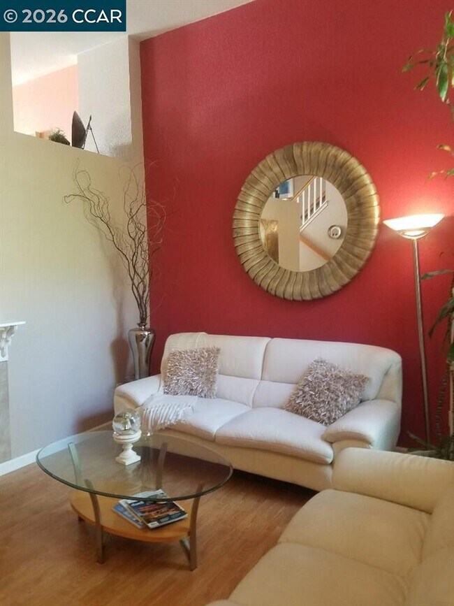 Foto del edificio - 4764 Central Pky