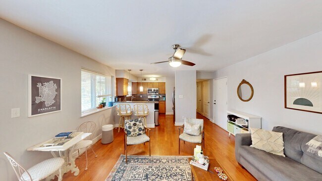 Building Photo - 227 Dotger Avenue #E15
