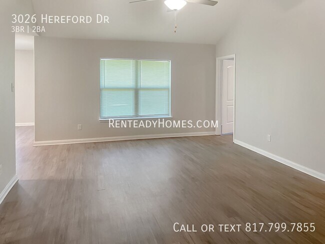 Foto del edificio - 3026 Hereford Dr