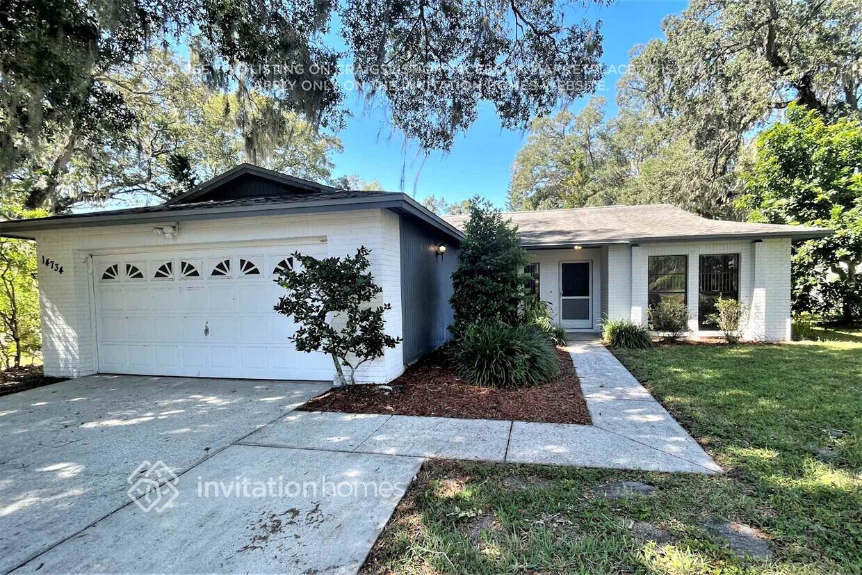 Primary Photo - 14734 Oak Vine Dr