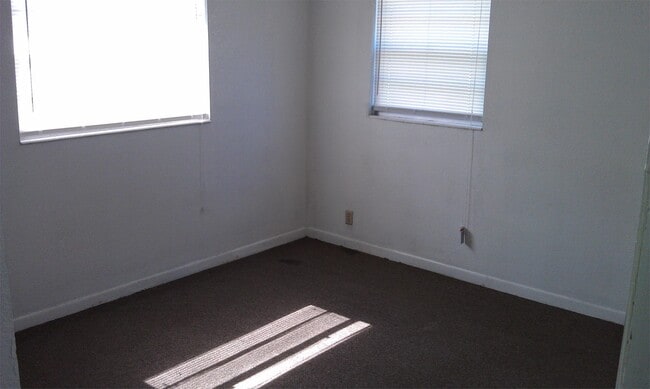 Building Photo - 2442 Husson Ave