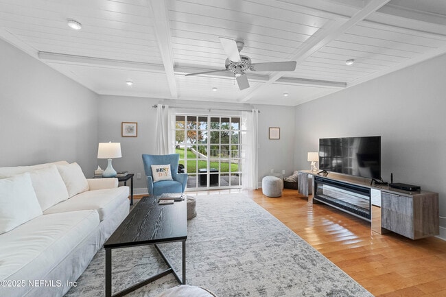 Foto del edificio - 5201 Atlantic Blvd