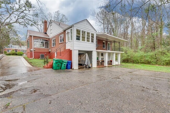 Foto del edificio - 1287 Eastland Rd SE