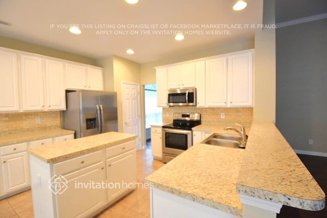 Building Photo - 402 Basingdon Ct