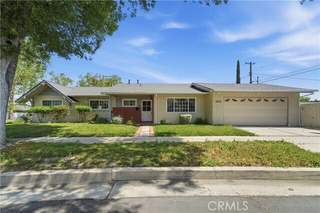 Foto del edificio - 6656 Cleomoore Ave