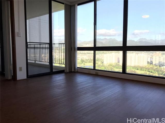 Foto del edificio - 990 Ala Nanala St