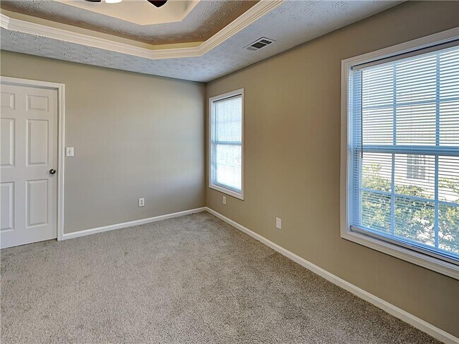 Building Photo - 225 Shiver Blvd