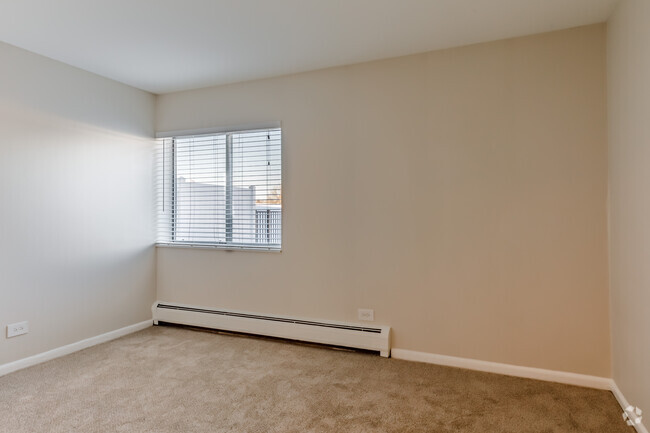 1BR, 1BA - Abedul - Huntington Apartments