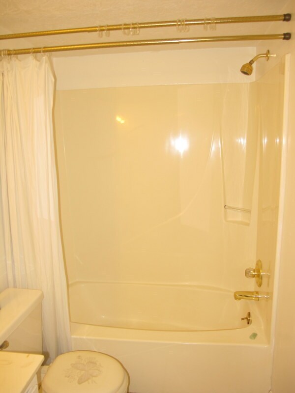 Foto del edificio - Available Now!