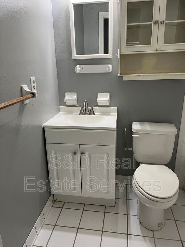 Foto del edificio - 2823 Kathryn Ave