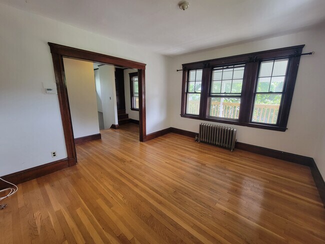 Foto del edificio - 108 Bourne St