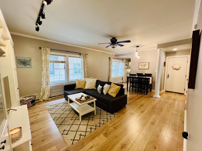 Foto del edificio - 960 N Sherman St