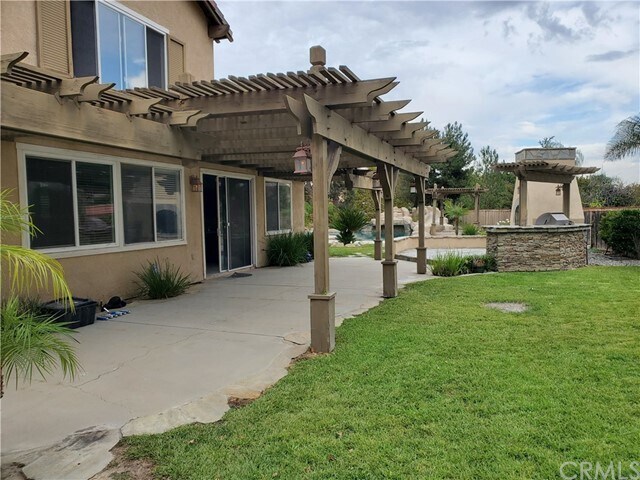 Foto del edificio - 14089 Crestline Pl