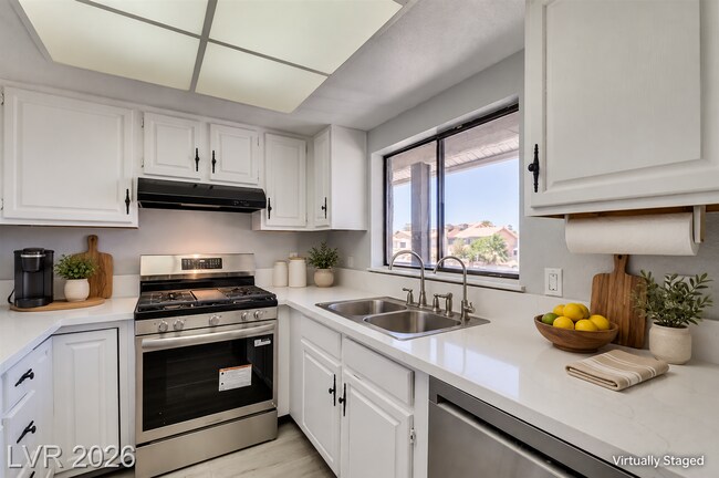 Foto del edificio - 2832 Aster Ct